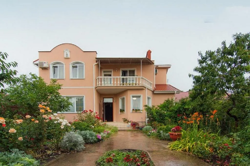 LUX Private House near Arcadia, Kryzhanivka, Ukraine