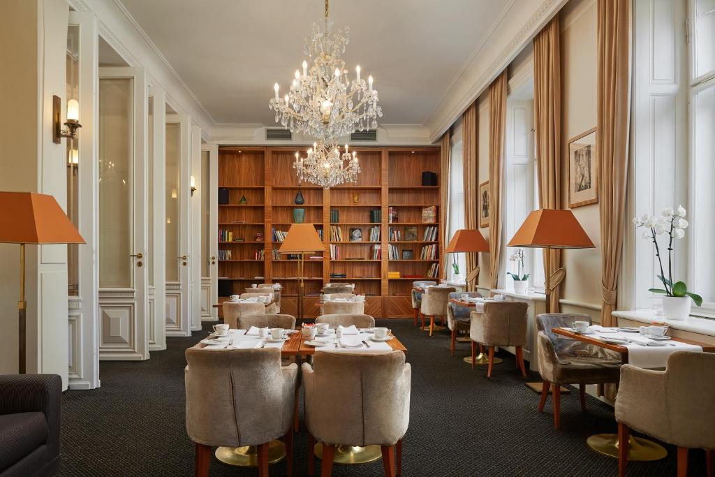 Ventana Hotel Prague - Resim 12