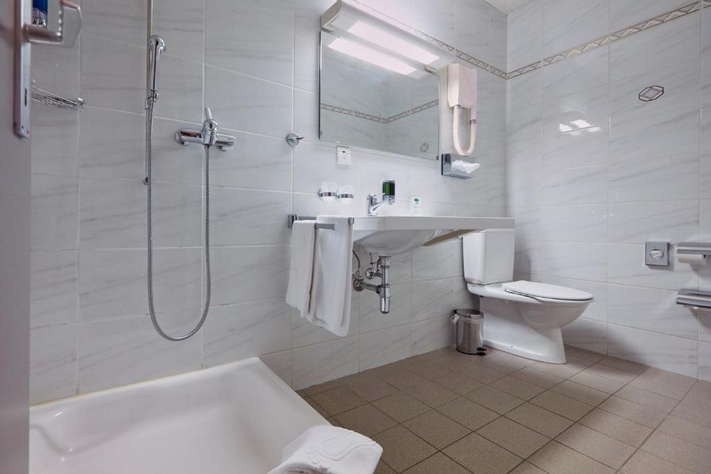 Koupelna v ubytování Hôtel Crystal