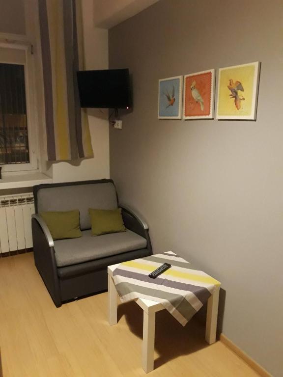 TV a/nebo společenská místnost v ubytování Stacja Centrum