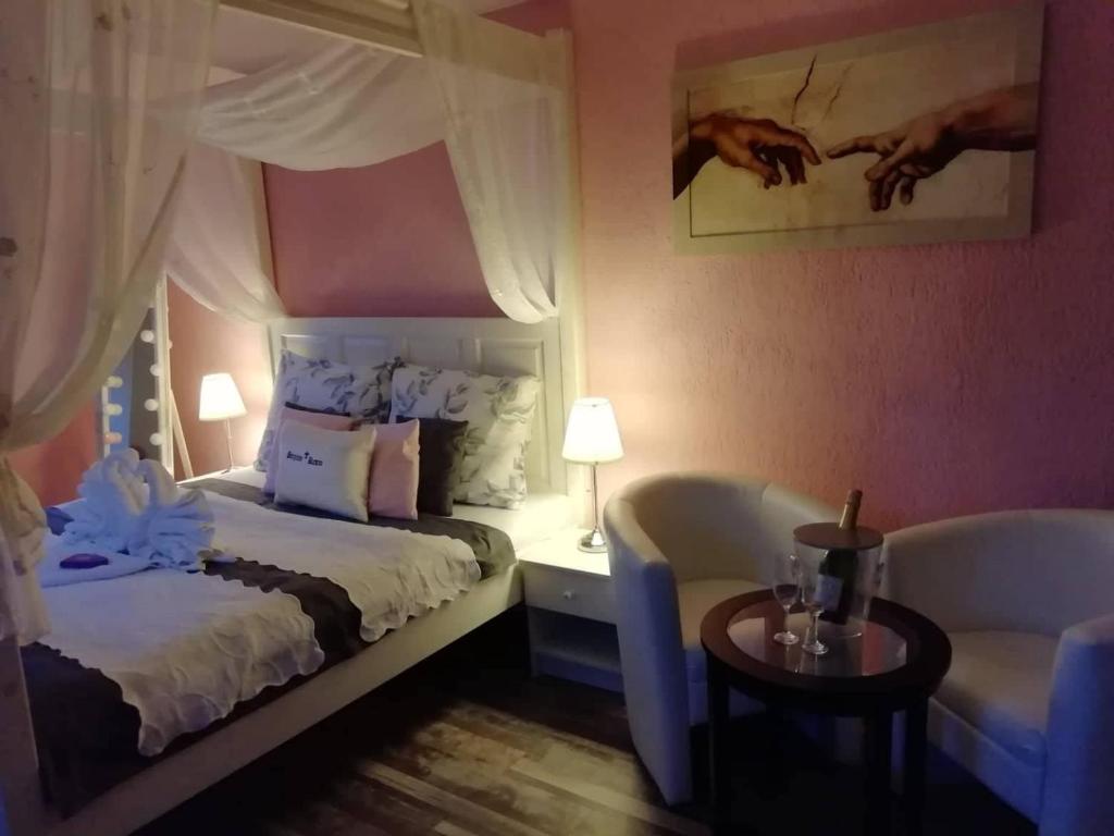 Postel nebo postele na pokoji v ubytování Penzion Blatno
