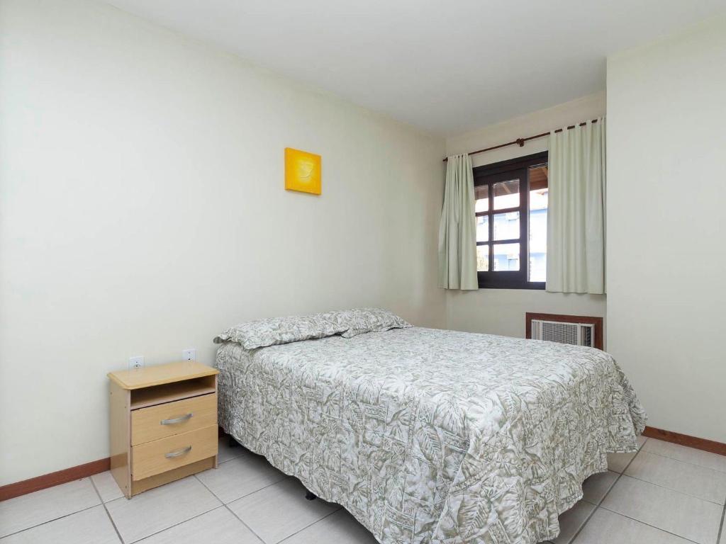  Aluguel Apartamento 8 pessoas em Bombinhas/SC Praia Bombas AN11