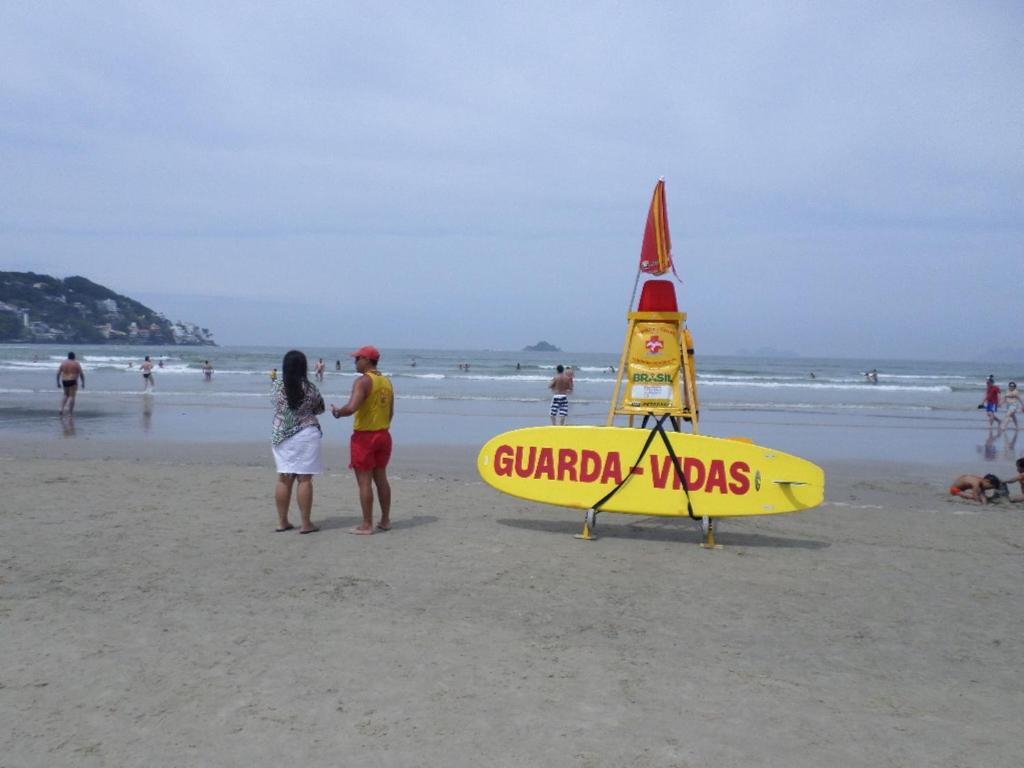  Enseada- 01 DMT próx à praia