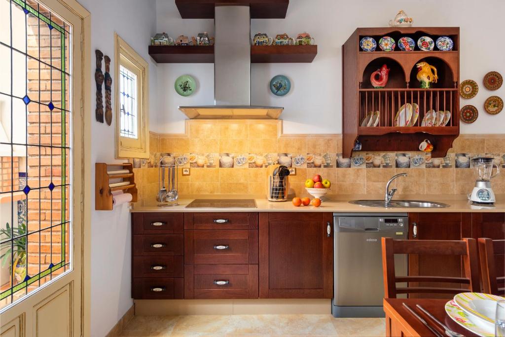 رزرو هتل و هاستل، HSH Suites Barrio Santa Cruz