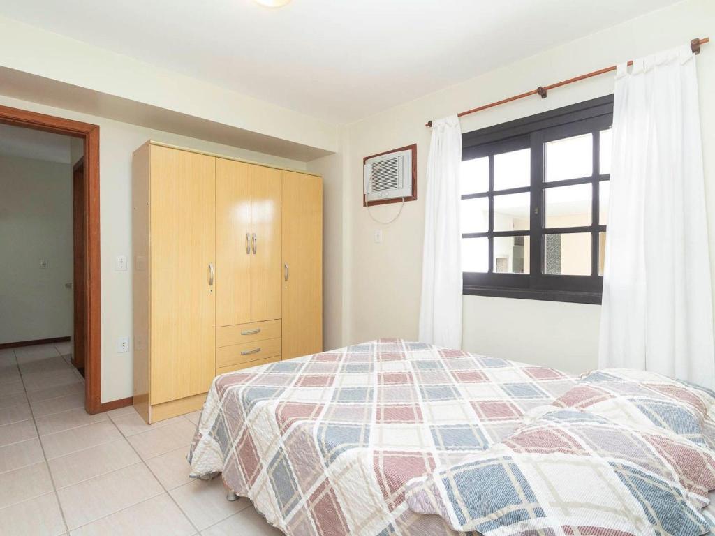 Aluguel Apartamento 8 pessoas em Bombinhas/SC Praia Bombas AN 12