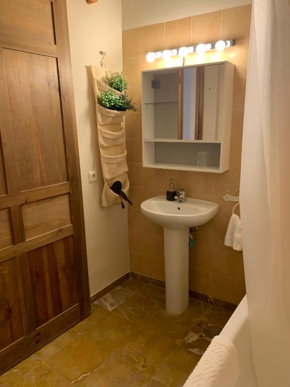 Apartamento Calle Nueva - Apartamento De Tres Habitaciones