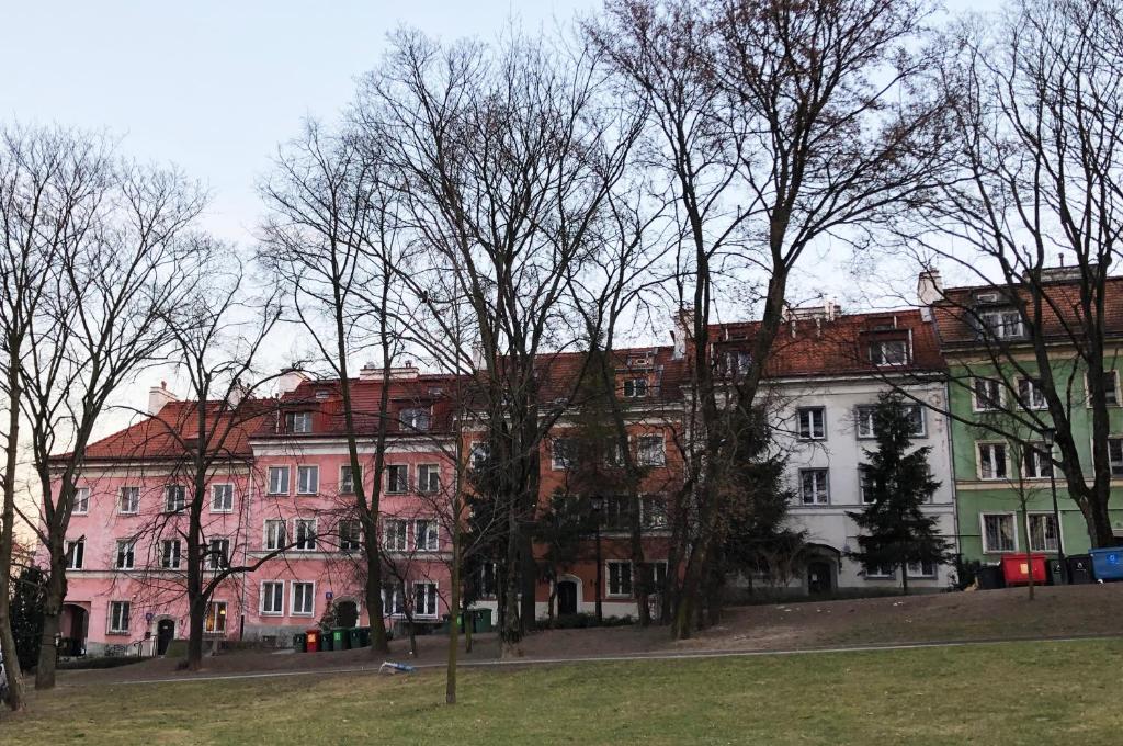 Budova, v ktorej sa apartmán nachádza