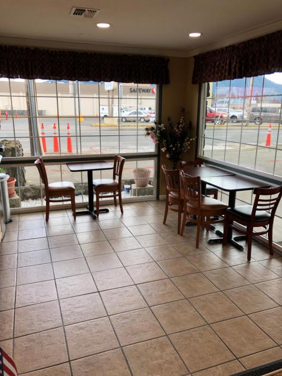 Fotografie z fotogalerie ubytování Knights Inn Motel v destinaci Grants Pass