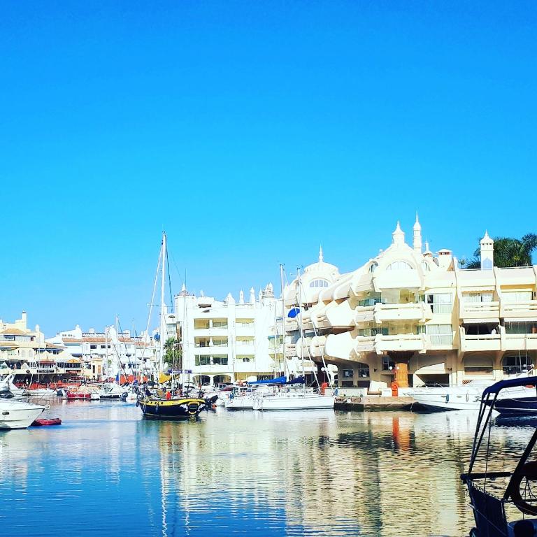 Apartamento Puerto Marina Sun & Relax Benalmádena ...