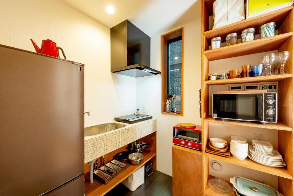 Kuchyň nebo kuchyňský kout v ubytování plat hostel keikyu asakusa karin