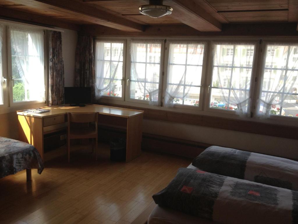 Posezení v ubytování Café-Conditorei Hotel Huber