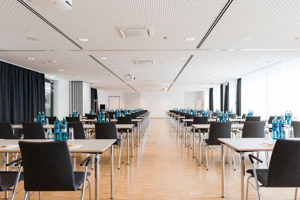 JUFA Hotel Hamburg HafenCity - Resim 29