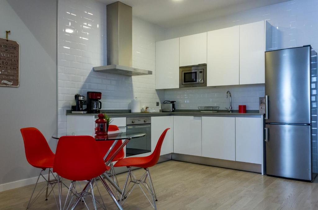 Arenal Suites Puerta del Sol - 7