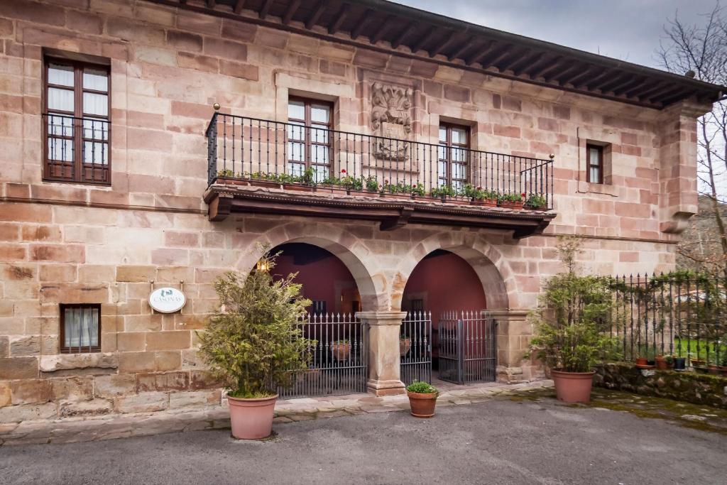 Country House Casona De La Salceda, Treceño, Spain - Booking.com