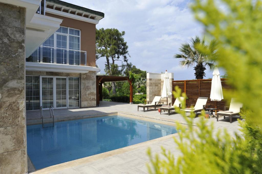 Bazén v ubytování Nirvana Dolce Vita - Ultra All Inclusive nebo v jeho okolí
