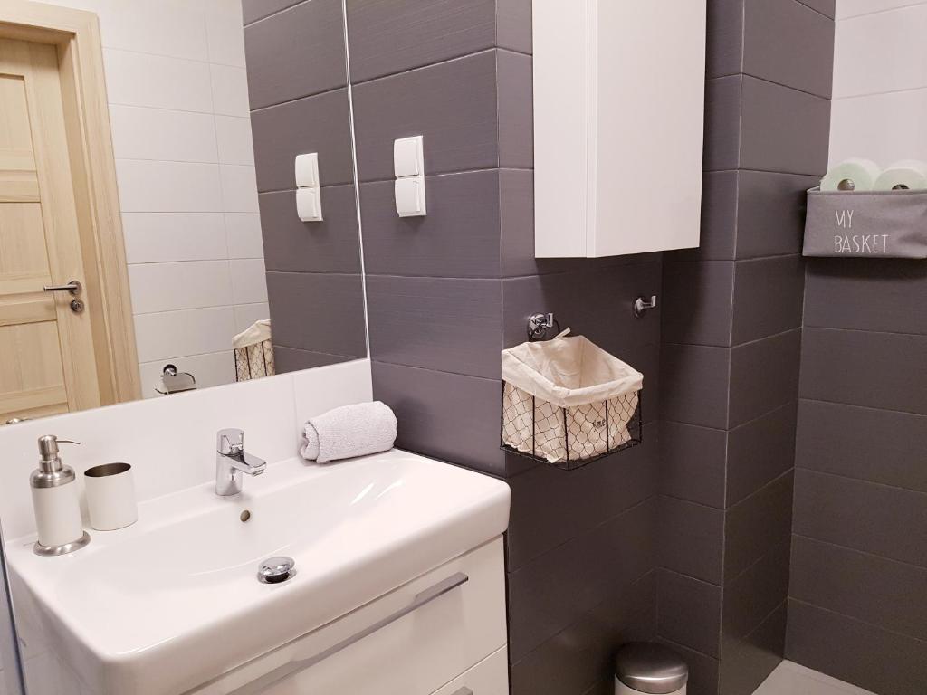 Kúpeľňa v ubytovaní ApartMorze apartamenty Fregata