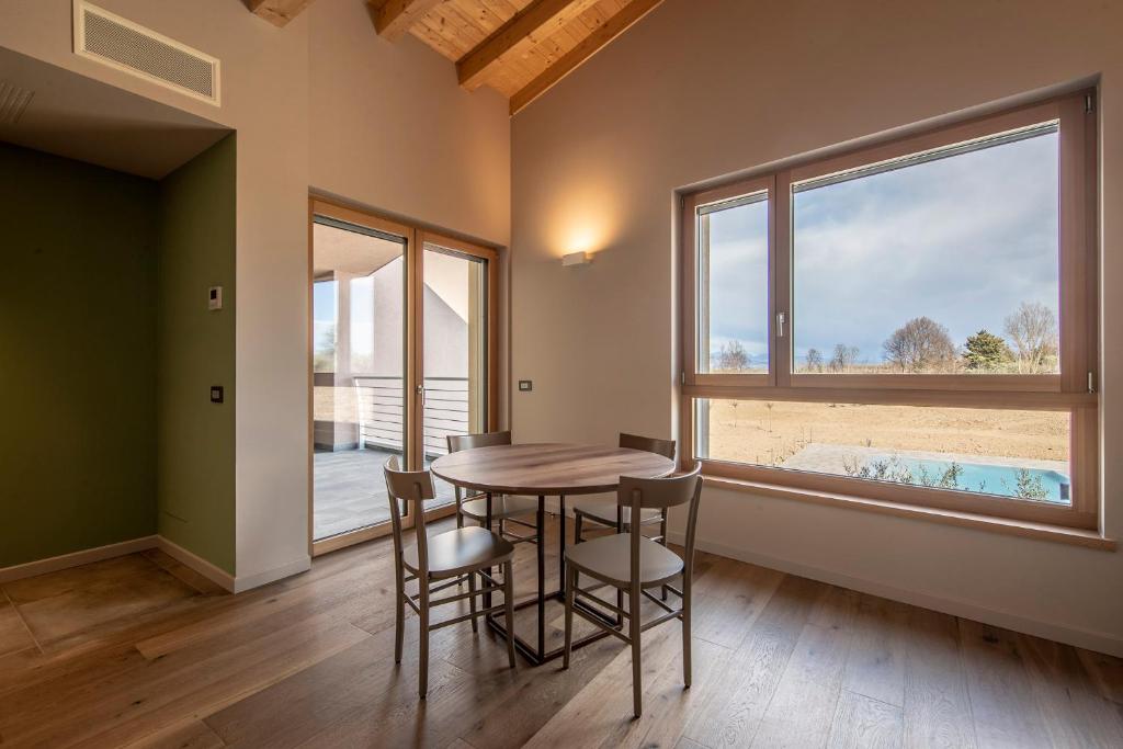 Bazén v ubytovaní COBUE "Wine resort & Spa" alebo v jeho blízkosti