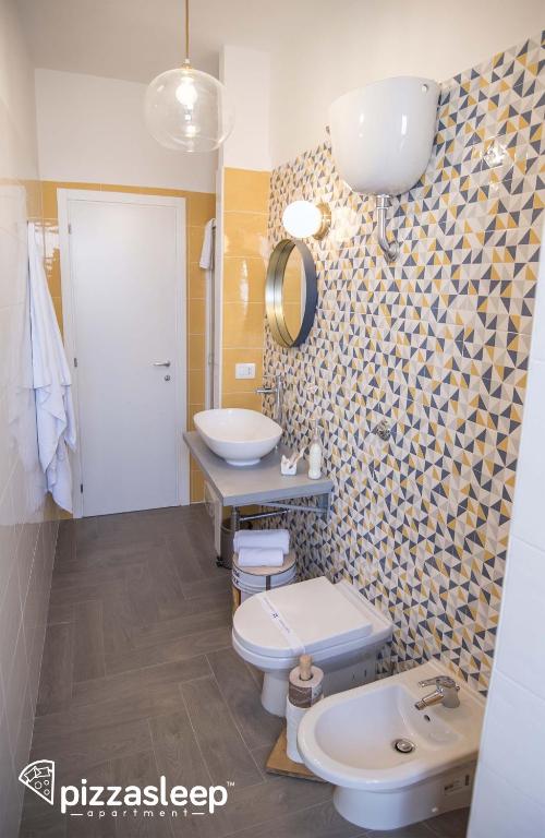 Kúpeľňa v ubytovaní PizzaSleep -apartment-