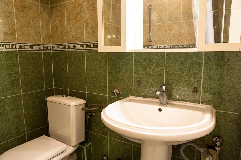 Łazienka w obiekcie Apartments Delić