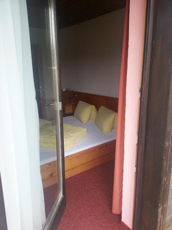 Postel nebo postele na pokoji v ubytování Haus Karwendelblick