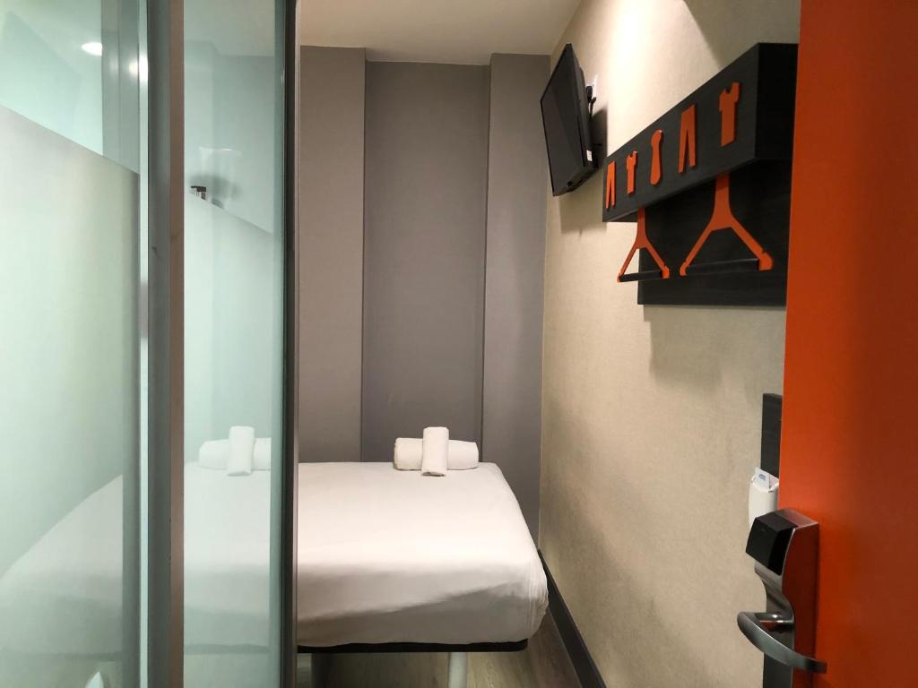 easyHotel Birmingham - Resim 29