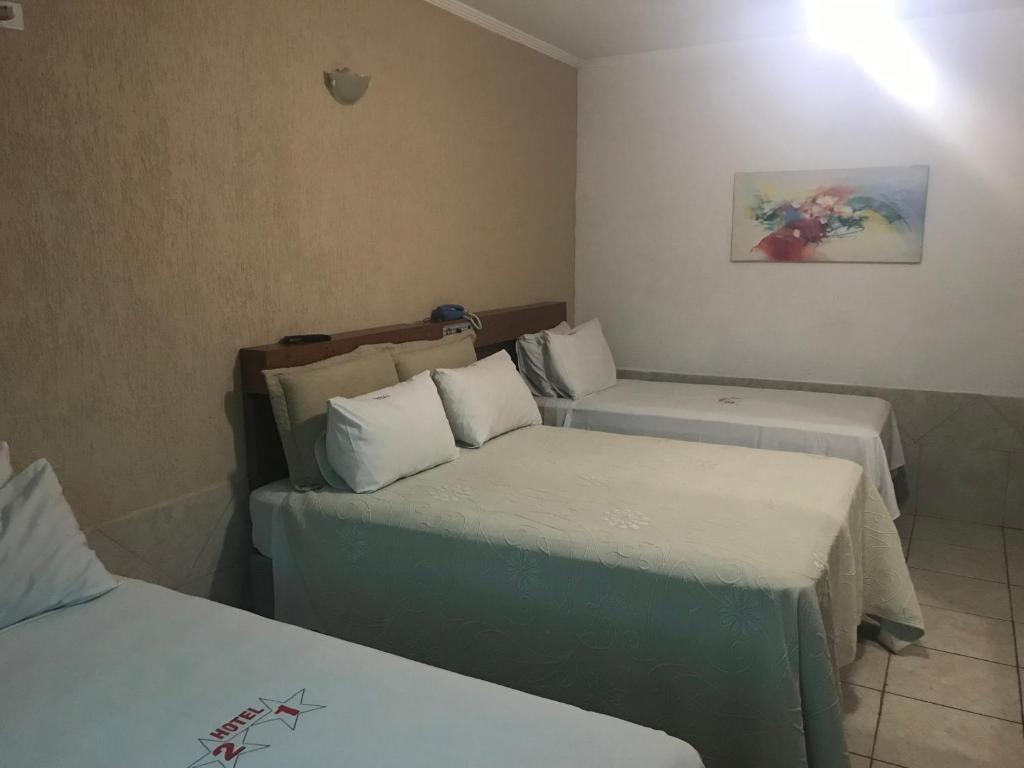  Hotel 21