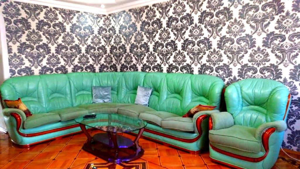 Area tempat duduk di Apartament on Mirzaaga Aliyev 138