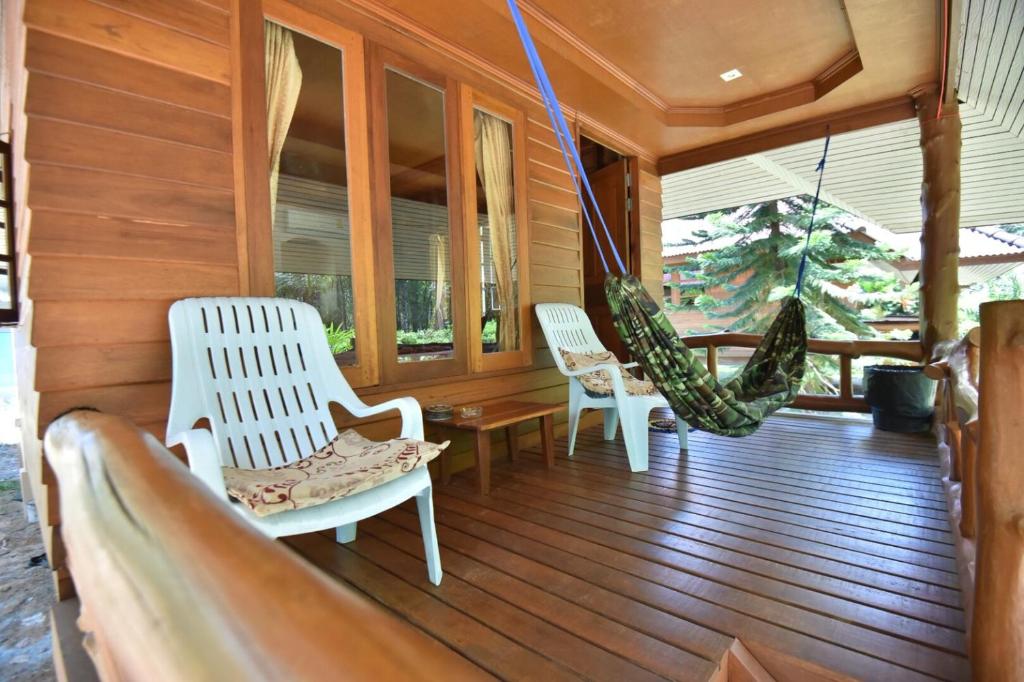 Namtok Bungalows - 6