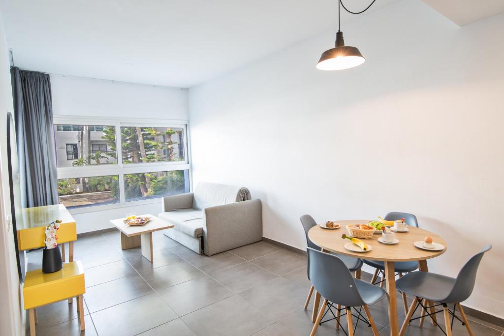 Posezení v ubytování Anthea Hotel Apartments