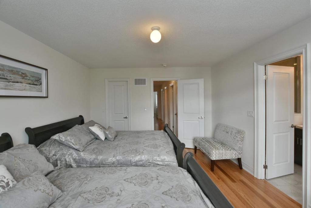 New Blue Mountain Village Snowbridge Executive Townhome Sleeps 10 with Outdoor Pool and Shuttle photo