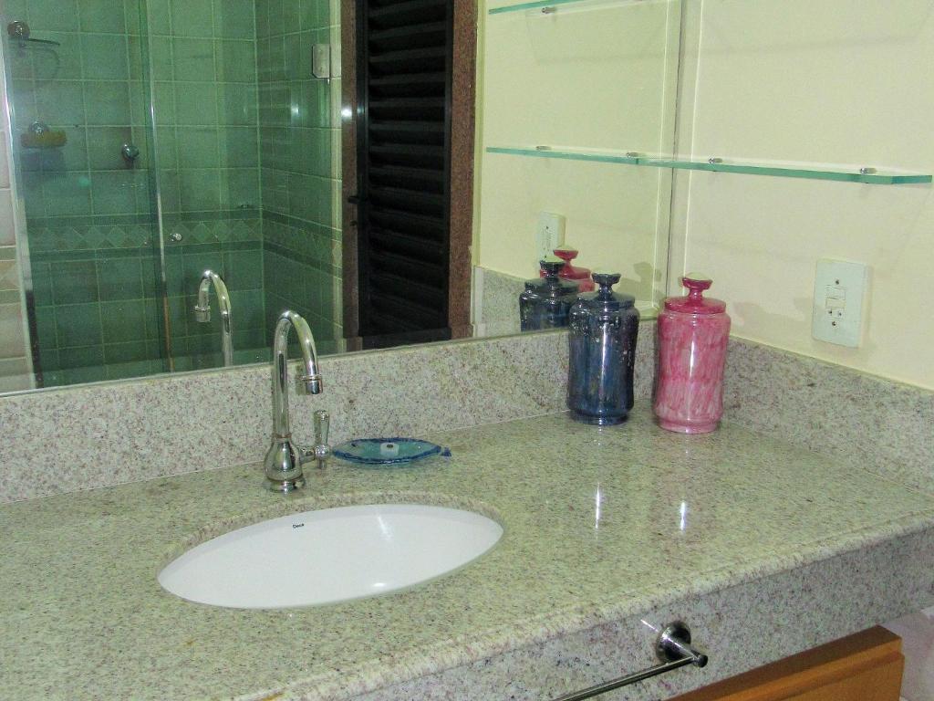  AG11 Apartamento duplex de frente para o mar em Angra dos Reis