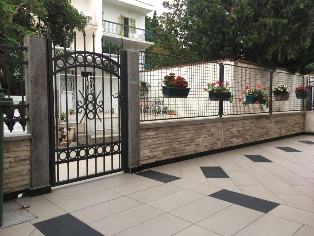 Fotografie z fotogalerie ubytování Apartmani Vuković v destinaci Sutomore
