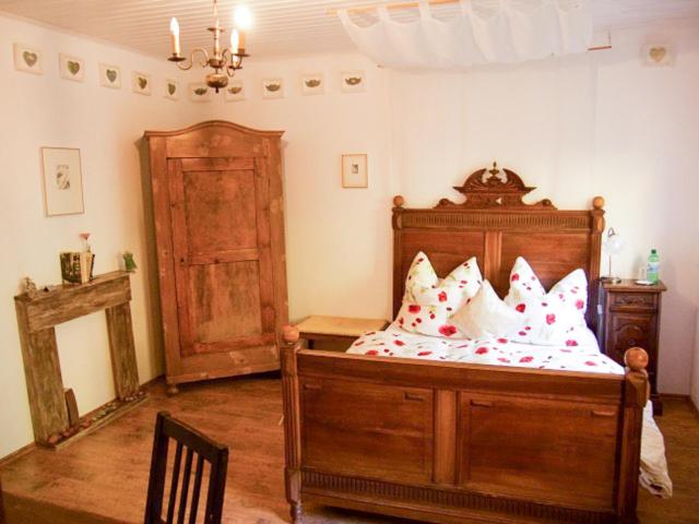 Postel nebo postele na pokoji v ubytování Hotel Feldmaus