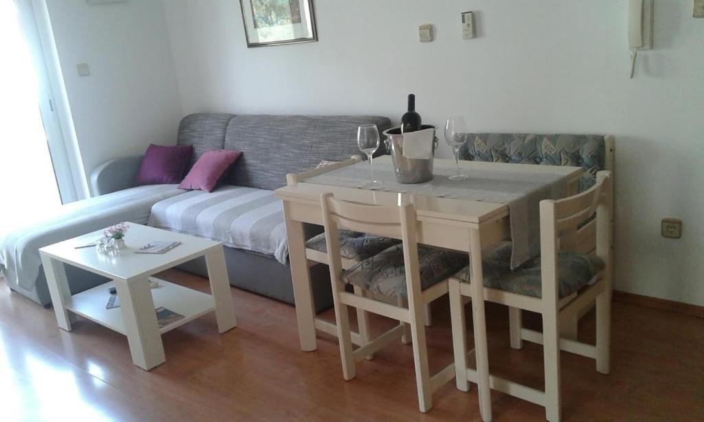 Posteľ alebo postele v izbe v ubytovaní Apartman LOZA