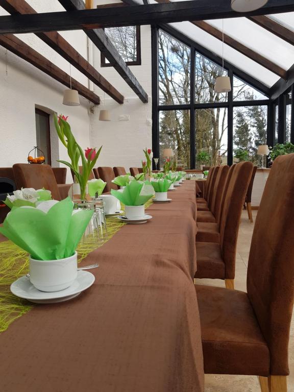 Fotografie z fotogalerie ubytování Hotel Feldmaus v destinaci Olzheim