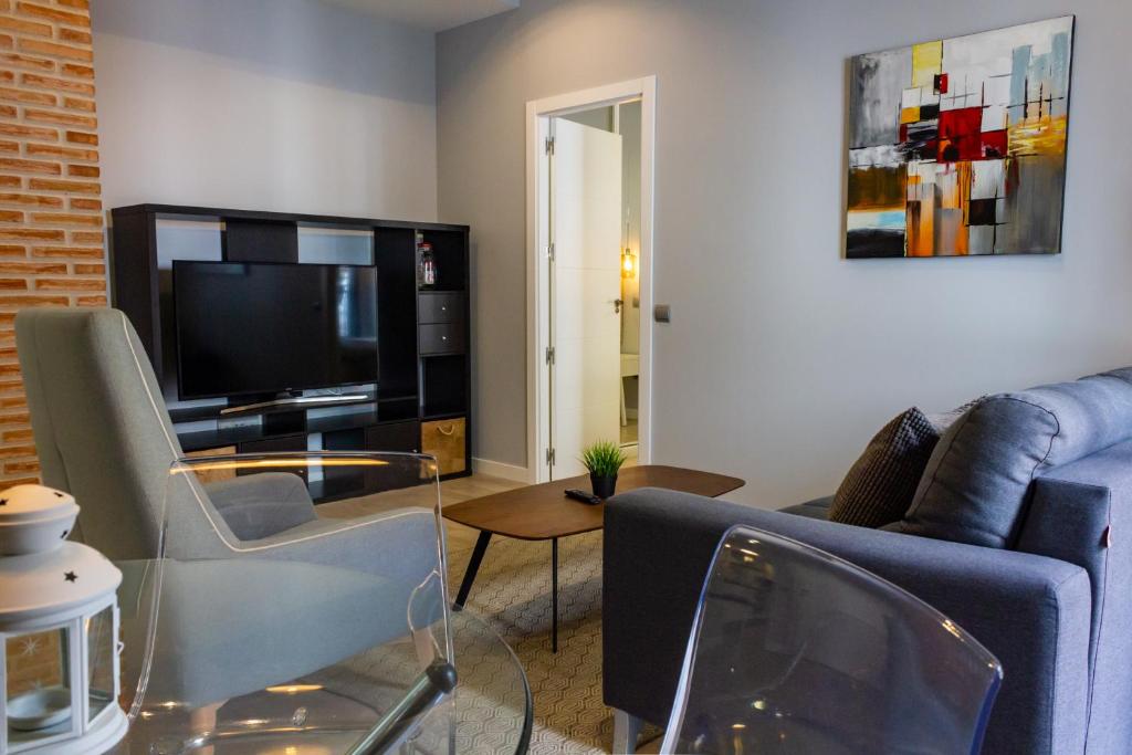 Arenal Suites Puerta del Sol - 15