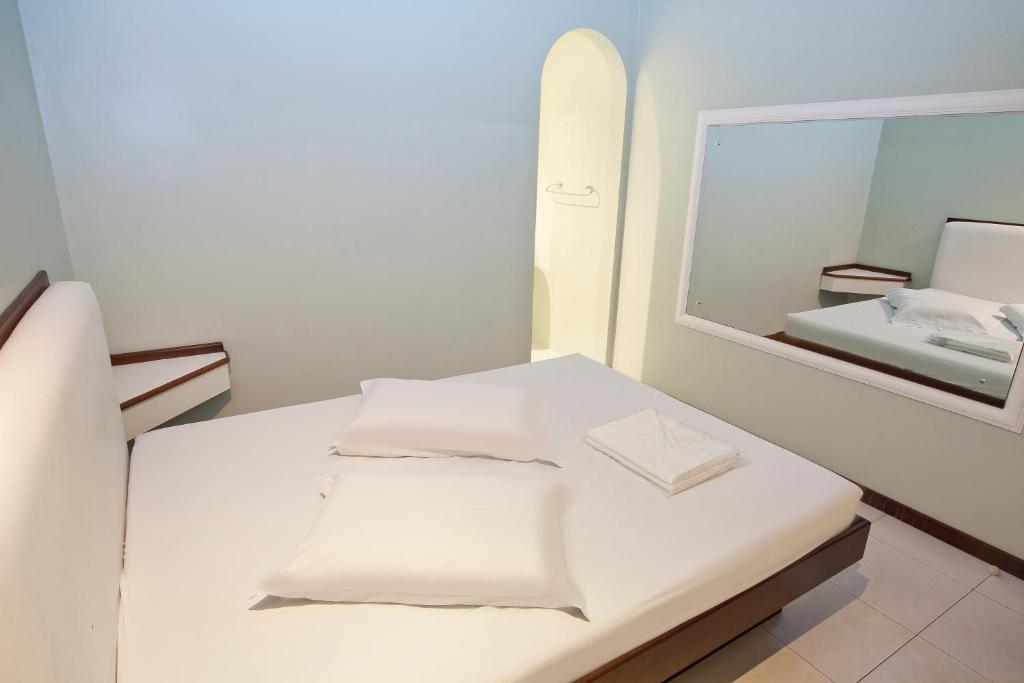  MOTEL 3 PEIXINHOS (Adults Only)