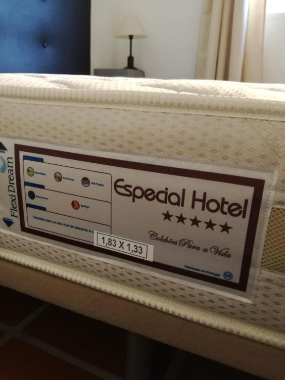 Certifikát, hodnocení, plakát nebo jiný dokument vystavený v ubytování Casa do Arco
