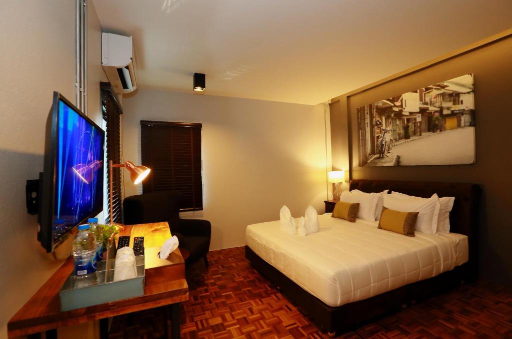 Canvas Family Home - 12