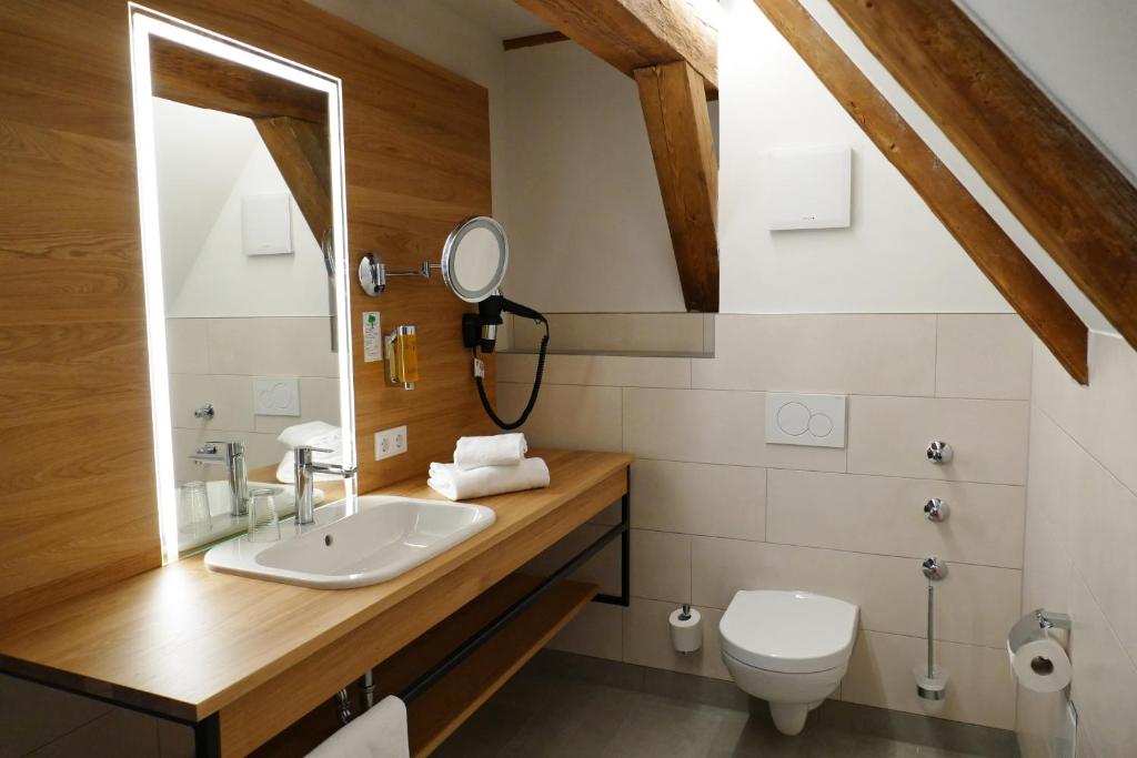 Koupelna v ubytování Hotel zum schwarzen Ross und Gutmann Zur Post