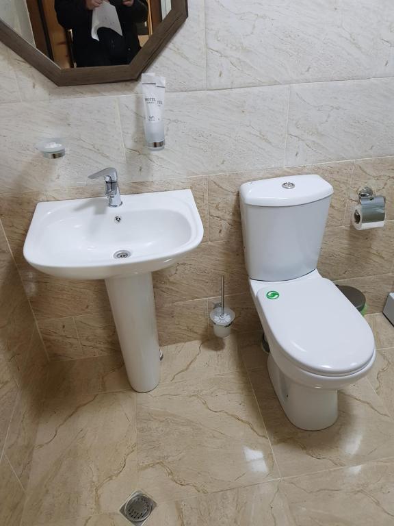 Koupelna v ubytování Park Hotel Kutaisi