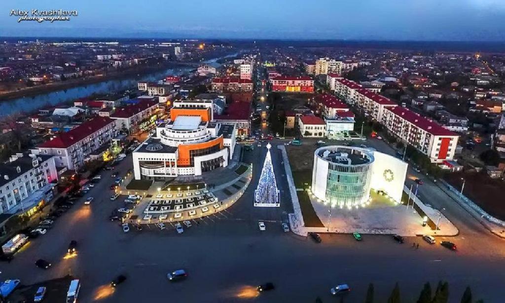 Nespecifikovaný výhled na destinaci Poti nebo výhled na město při pohledu z penzionu
