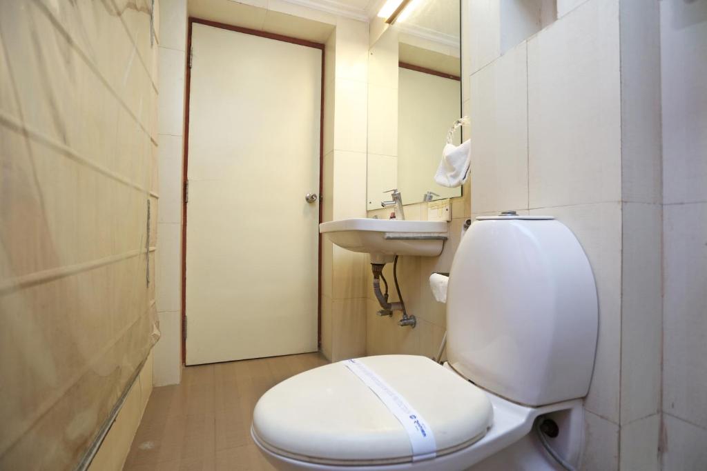 Koupelna v ubytování Hotel Rushabh Home