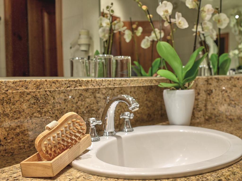 Koupelna v ubytování Fit Vital Aktiv Hotel DAS LUDWIG