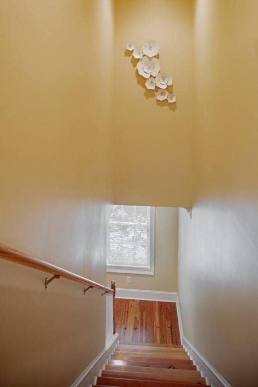 Beautiful 3Bed Townhome in Historic Downtown Savannah photo