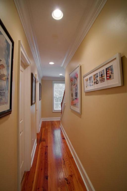 Beautiful 3Bed Townhome in Historic Downtown Savannah photo