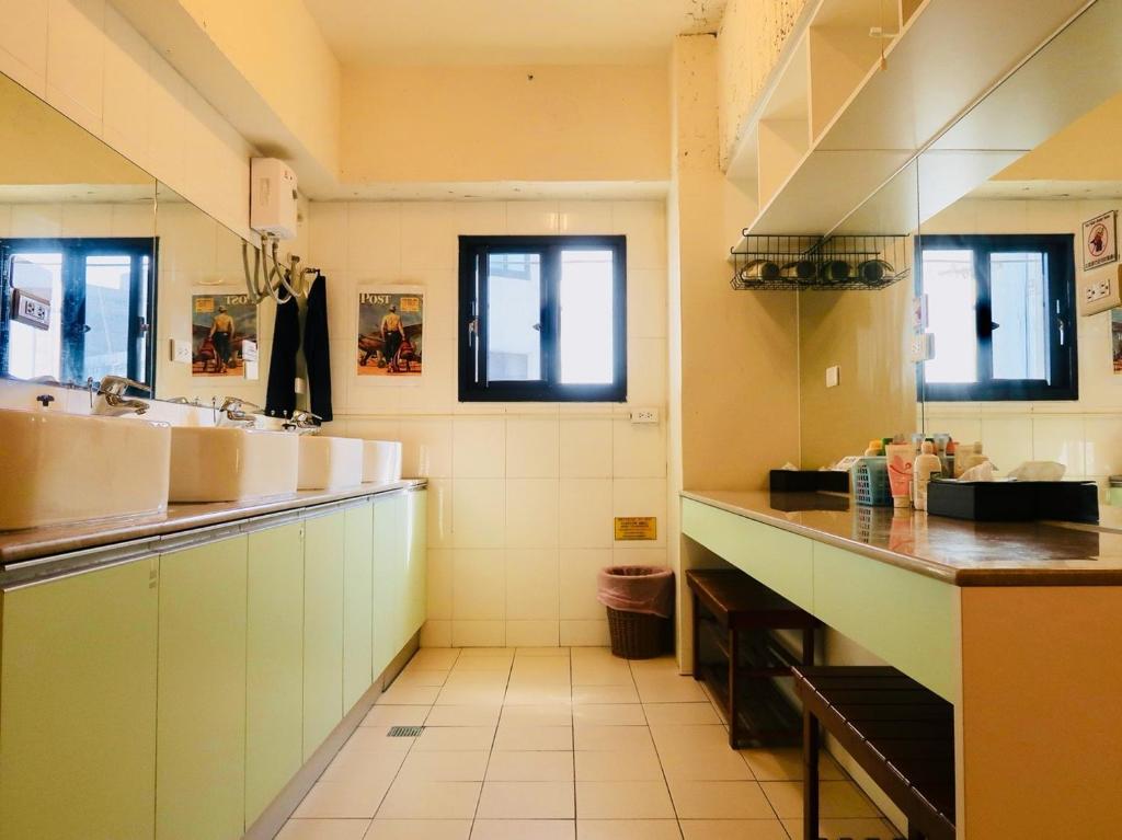 Kuchyň nebo kuchyňský kout v ubytování Trip GG Hostel