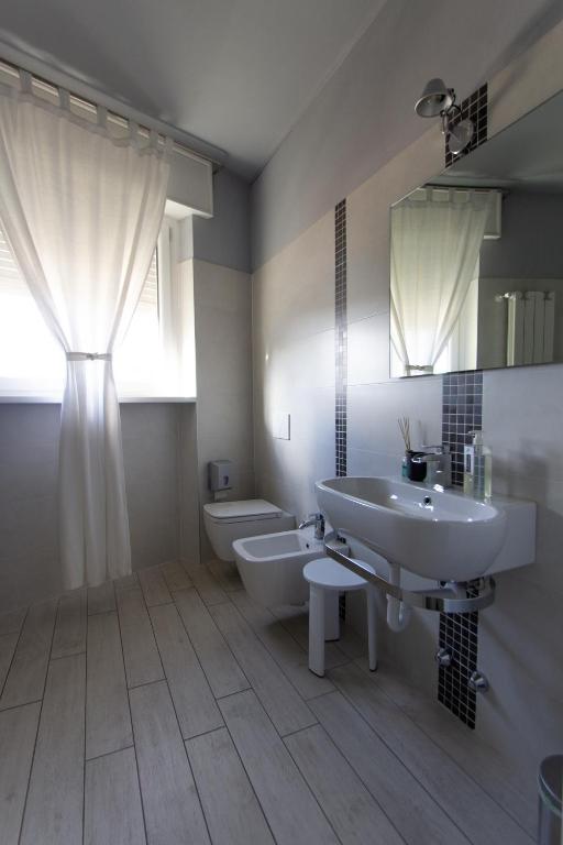 Le3stanze - Chambre De Luxe (2 Adultes + 1 Enfant)