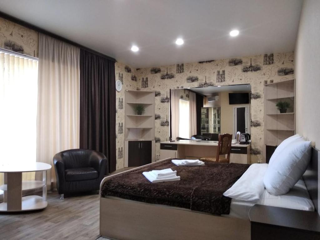 Savanna - Room King Superior