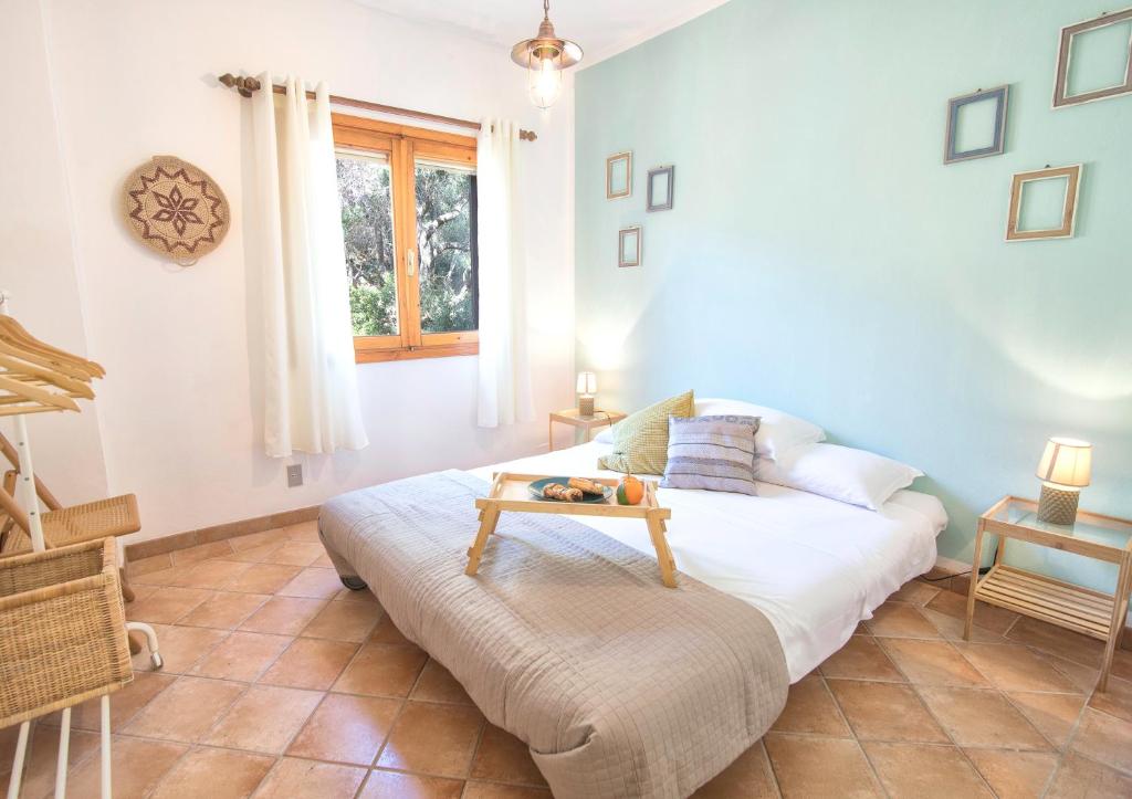 Postel nebo postele na pokoji v ubytování Homey Experience - Green Design Apartment